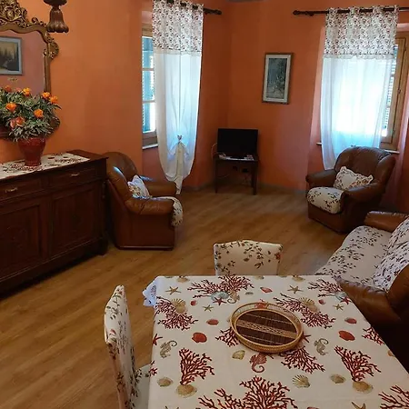 Giallo شقة *